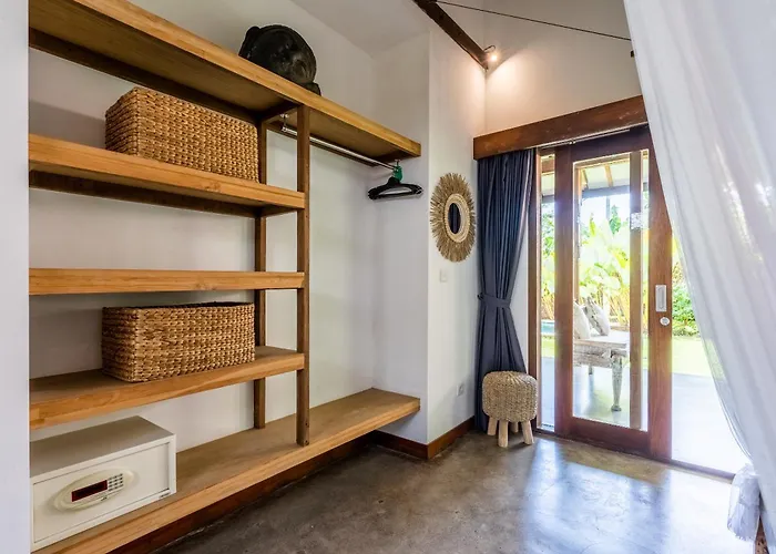 Villa Penyu - Spacious 2br With Private Pool - Center Bingin *